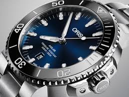 ORIS AQUIS DATE 43.5MM 01 733 7730 4135-07 8 24 05PEB - Vincent Watch